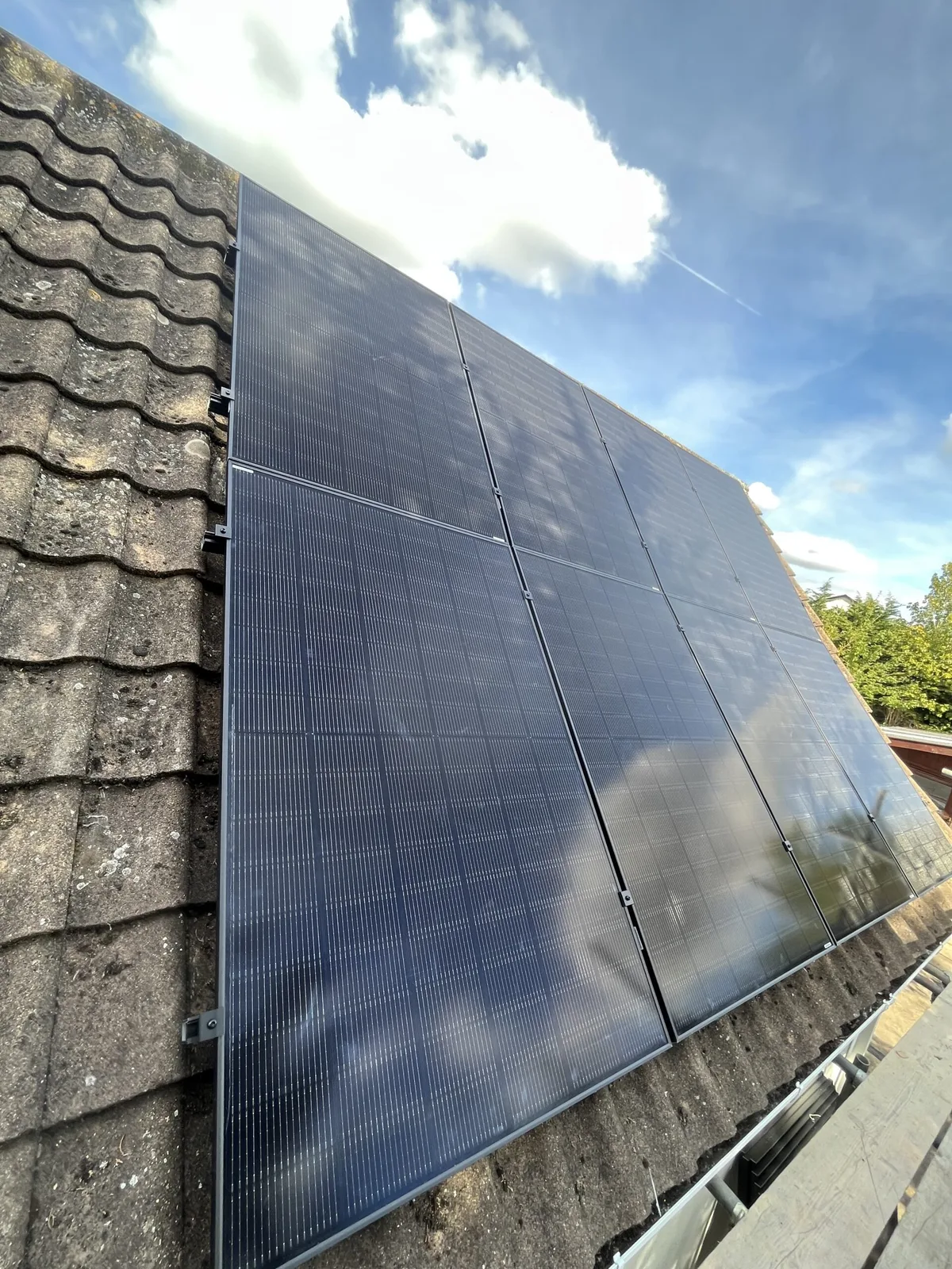 Bhachoo family home solar and battery installation, Essex